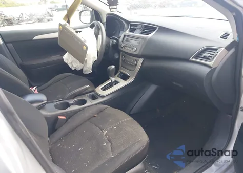 2014 Nissan Sentra S z USA, uszkodzony, nr VIN 3N1AB7AP2EY213633